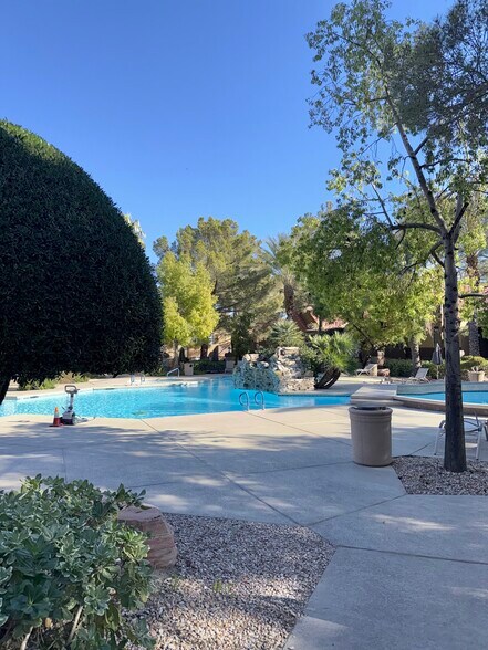 Building Photo - 2200 S Fort Apache Rd