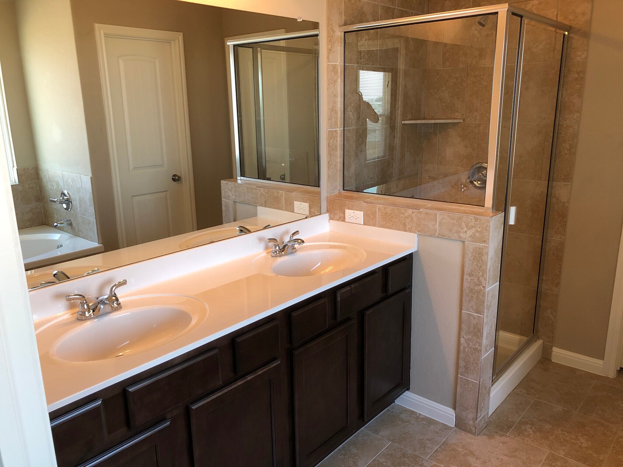 Building Photo - 3807 Flat Rock Mountain Dr