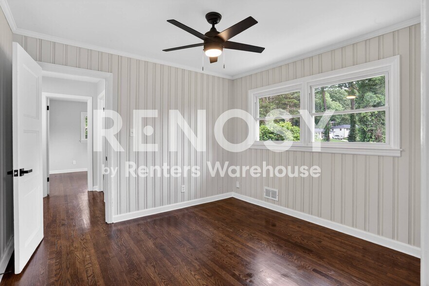 Building Photo - 3081 Glendale Ct