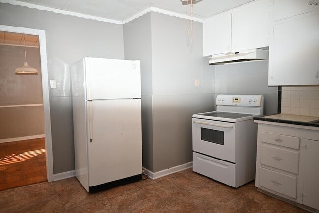 Building Photo - 3402 Grant St