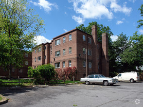 Building Photo - Bunker Hill Flats