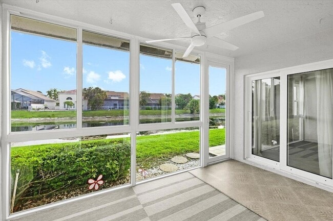 Building Photo - 10352 Mateo Ct