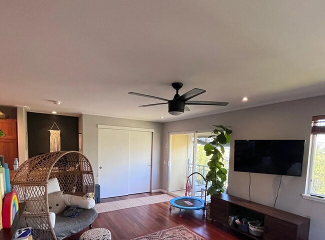 Building Photo - 43 Polohina Ln