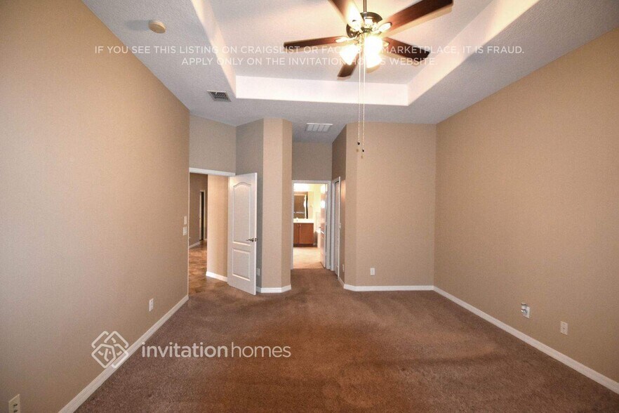 Building Photo - 20018 Oakflower Ave