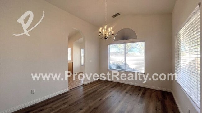 Building Photo - 11229 Pleasant Hills Dr