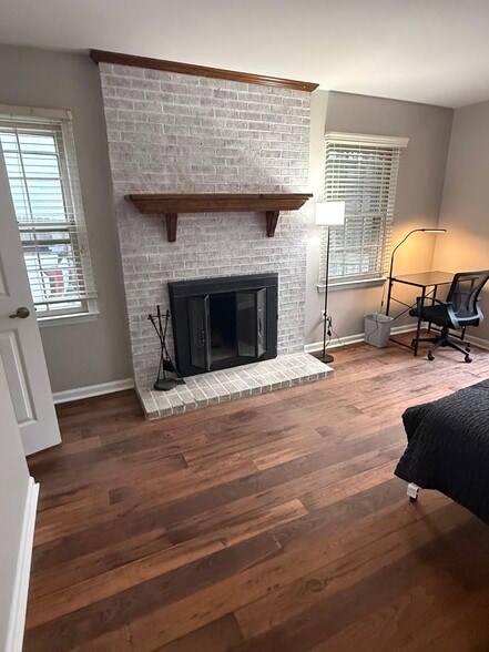 Building Photo - 2010 Dembrigh Ln