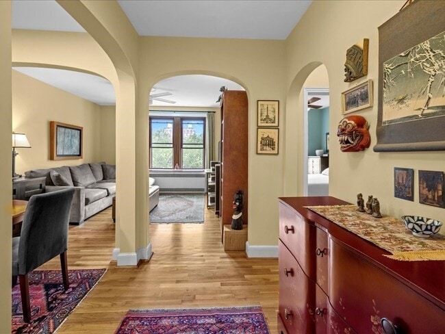 Building Photo - 228 Commonwealth Ave