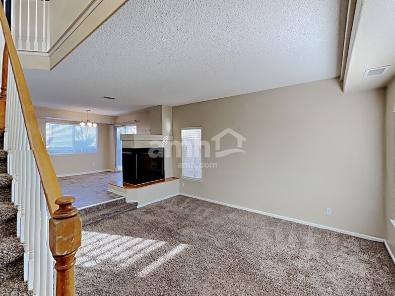 Building Photo - 4076 Orleans Ct