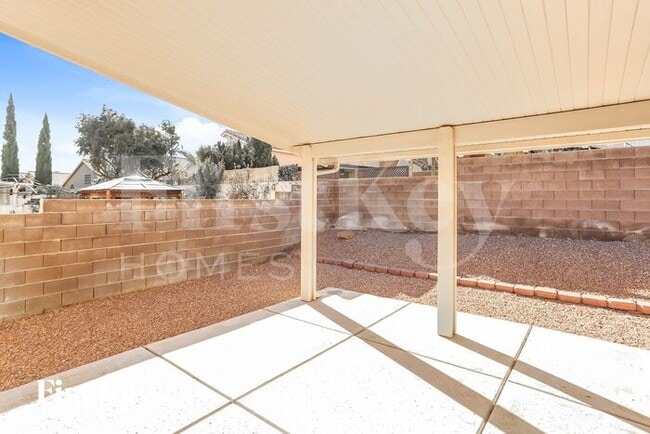Building Photo - 8301 Cretan Blue Ln