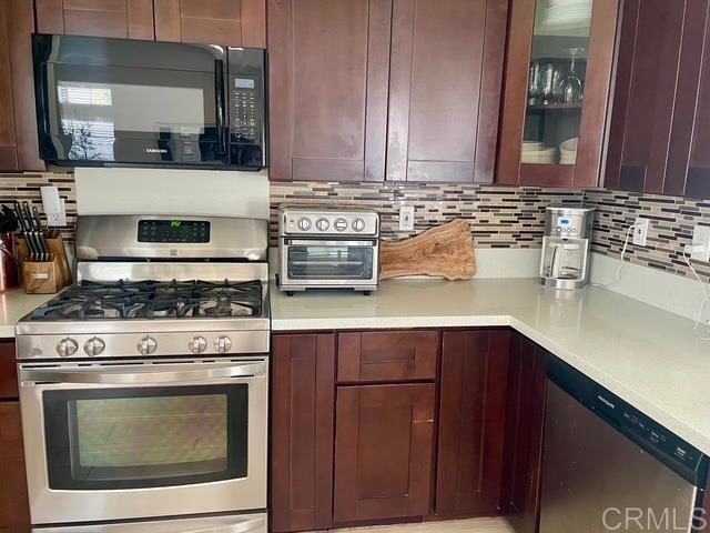 Building Photo - 5211 Robinwood Dr