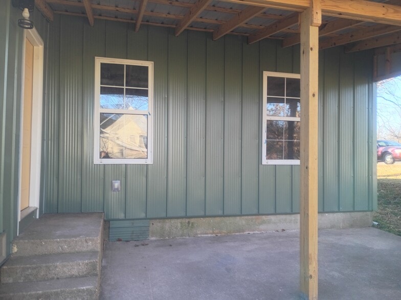 Building Photo - 914 Jackson St