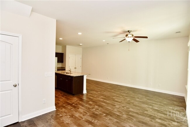 Building Photo - 411 Ferguson Ln