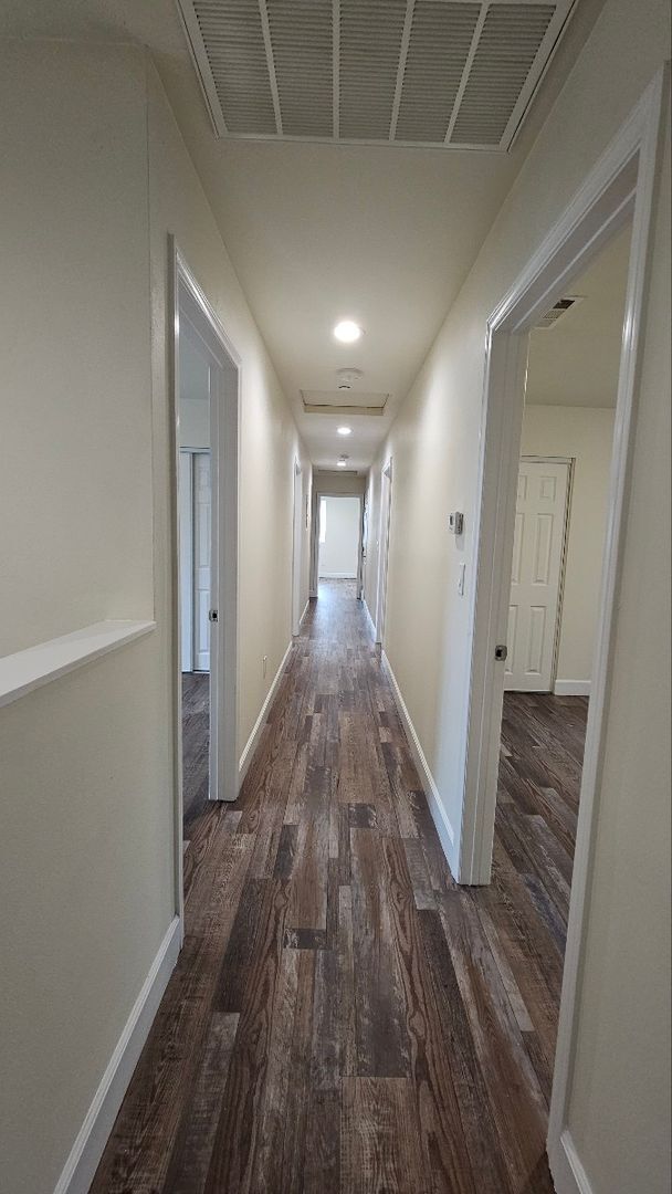 Building Photo - 23(1456,1458)