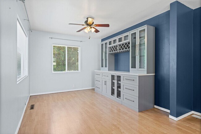 Building Photo - 1421 N 32nd St