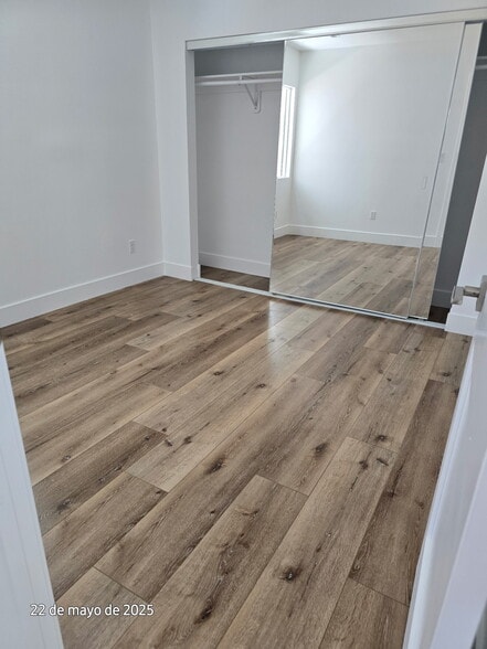 Building Photo - 1611 261st St