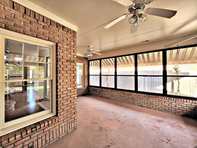 Building Photo - 3BR/2BA HOUSE FOR RENT - DECATUR