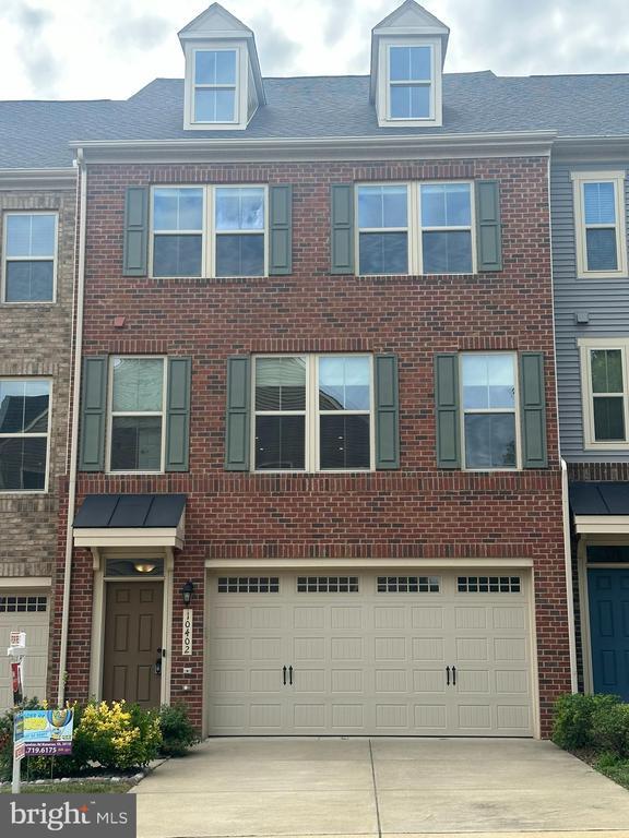 Building Photo - 10402 Steeplechase Run Ln
