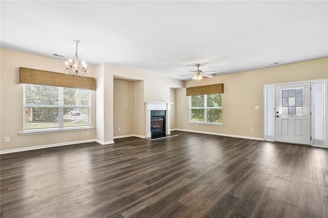 Building Photo - 771 Riverdance Dr