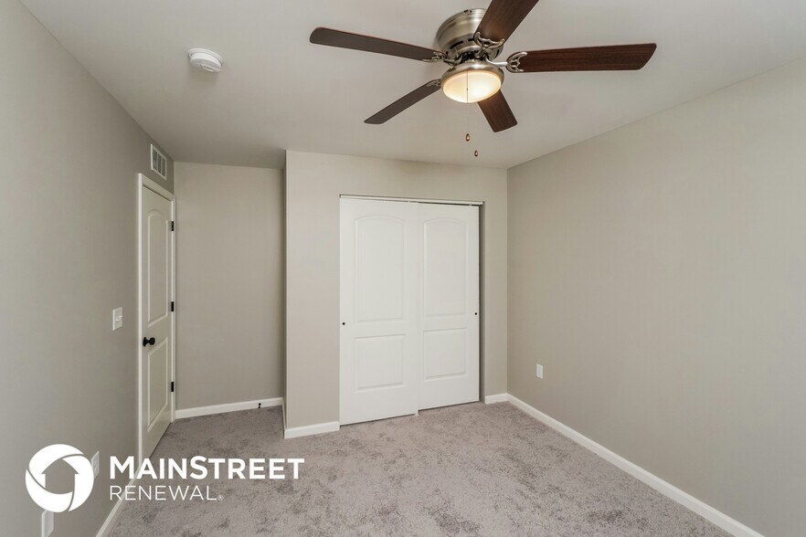 Building Photo - 2097 Paddle Wheel Dr