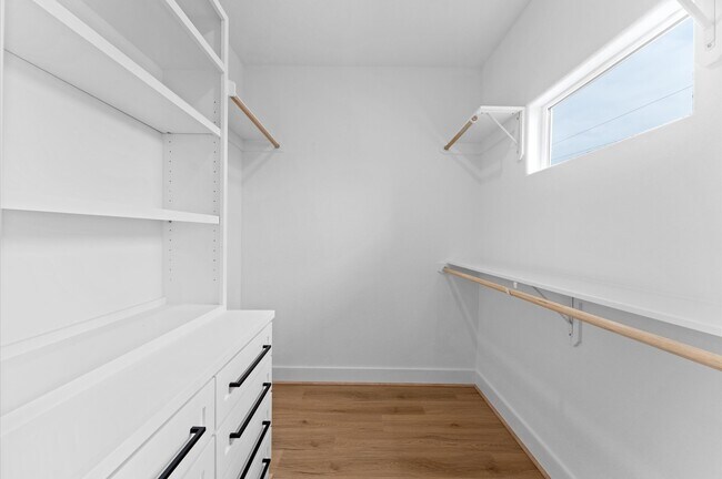 Building Photo - 514 Melbourne St