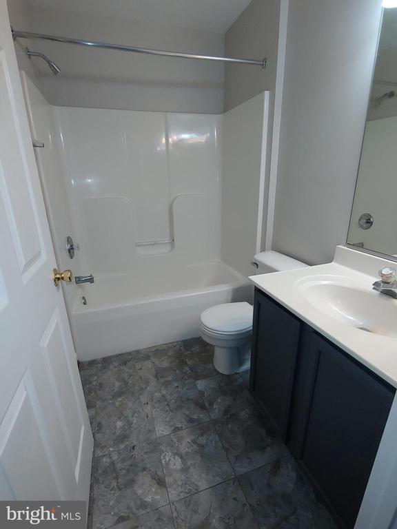 Building Photo - 2660 Cedar Elm Dr