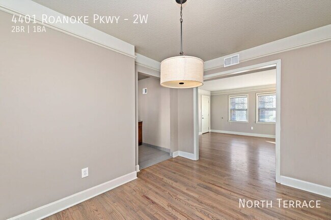 Building Photo - 4401 Roanoke Pkwy