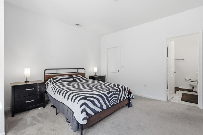 Building Photo - 5112 Cora Anne Ln