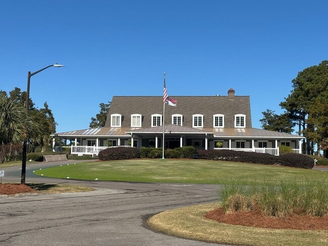 Building Photo - ***MOVE-IN SPECIAL*** $500 OFF OF YOUR FIRST MONTH'S RENT!!!