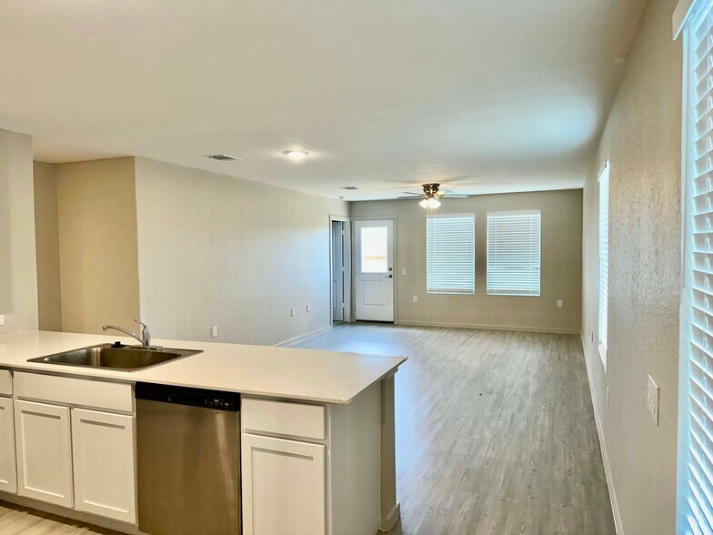 Building Photo - 13223 Faxon Pass