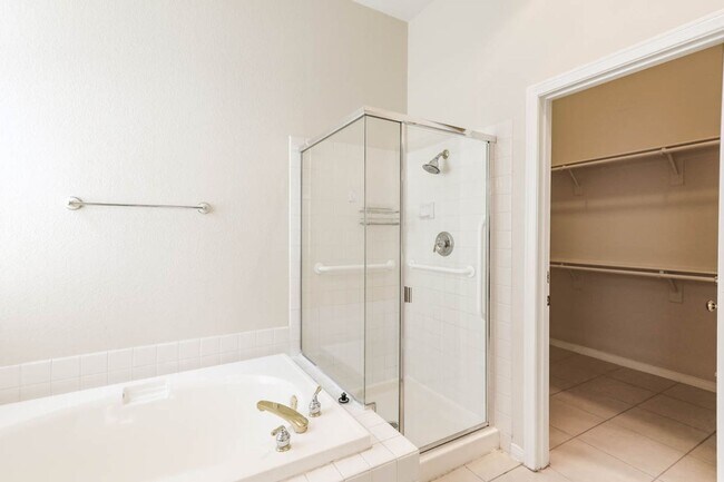 Building Photo - Single Story 3 Bedroom Summerlin Home