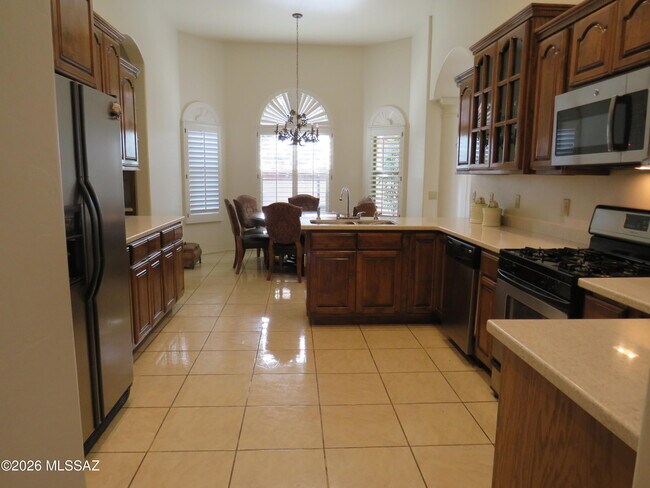 Building Photo - 1806 W Sunset Dr