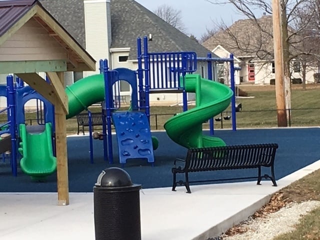 Building Photo - 709 Burgess Dr