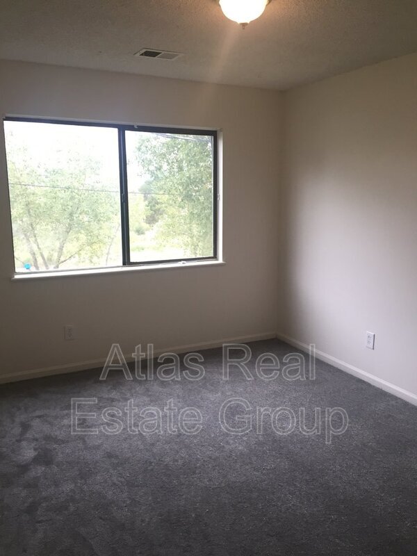 Building Photo - 602 South St