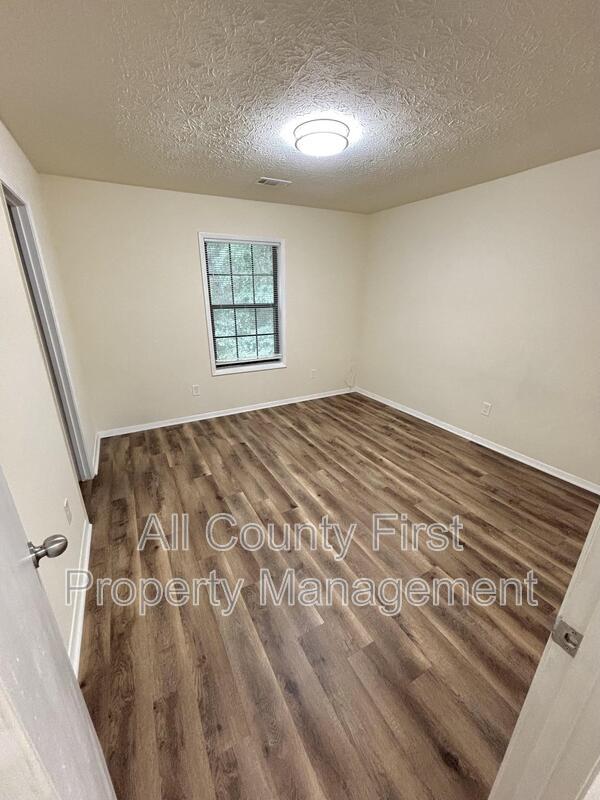 Building Photo - 3054 Destin Cir