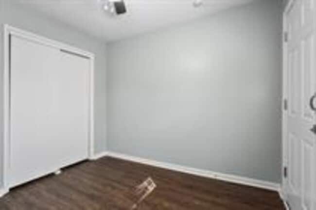 Building Photo - 4829 NW Homestead Terrace