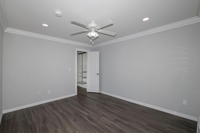 Building Photo - 156 Cassa Loop