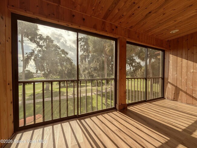 Building Photo - 3686 Muirfield Dr