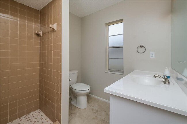 Building Photo - 4415 Tiffin Ave