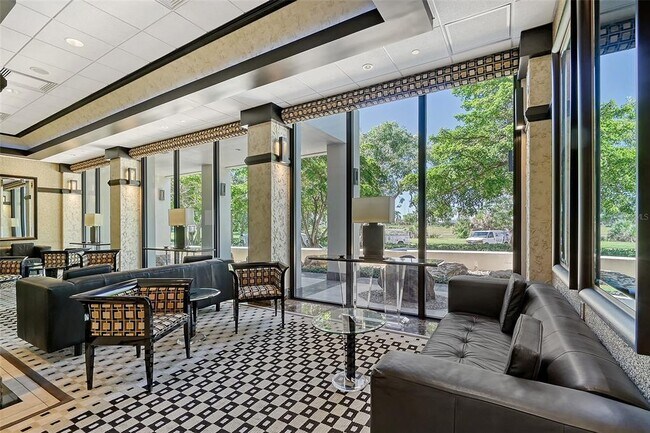 Building Photo - 1255 N Gulfstream Ave
