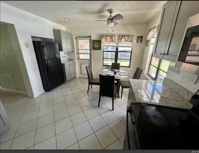 Building Photo - 3303 Minnow Creek Dr