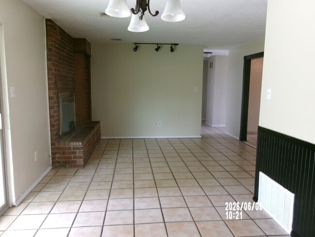 Building Photo - 2205 NW 50th St