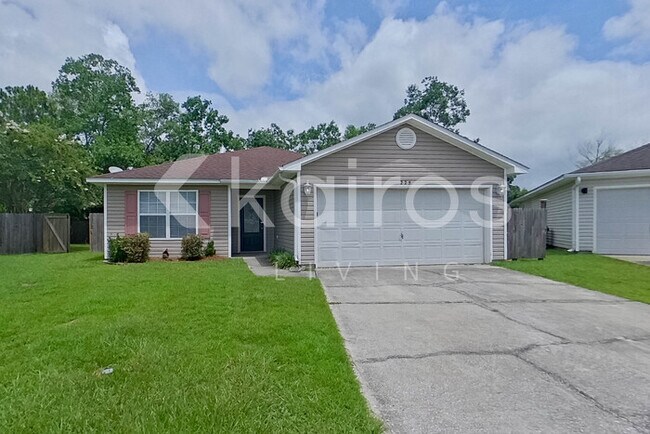Building Photo - 225 Leebeck Cir