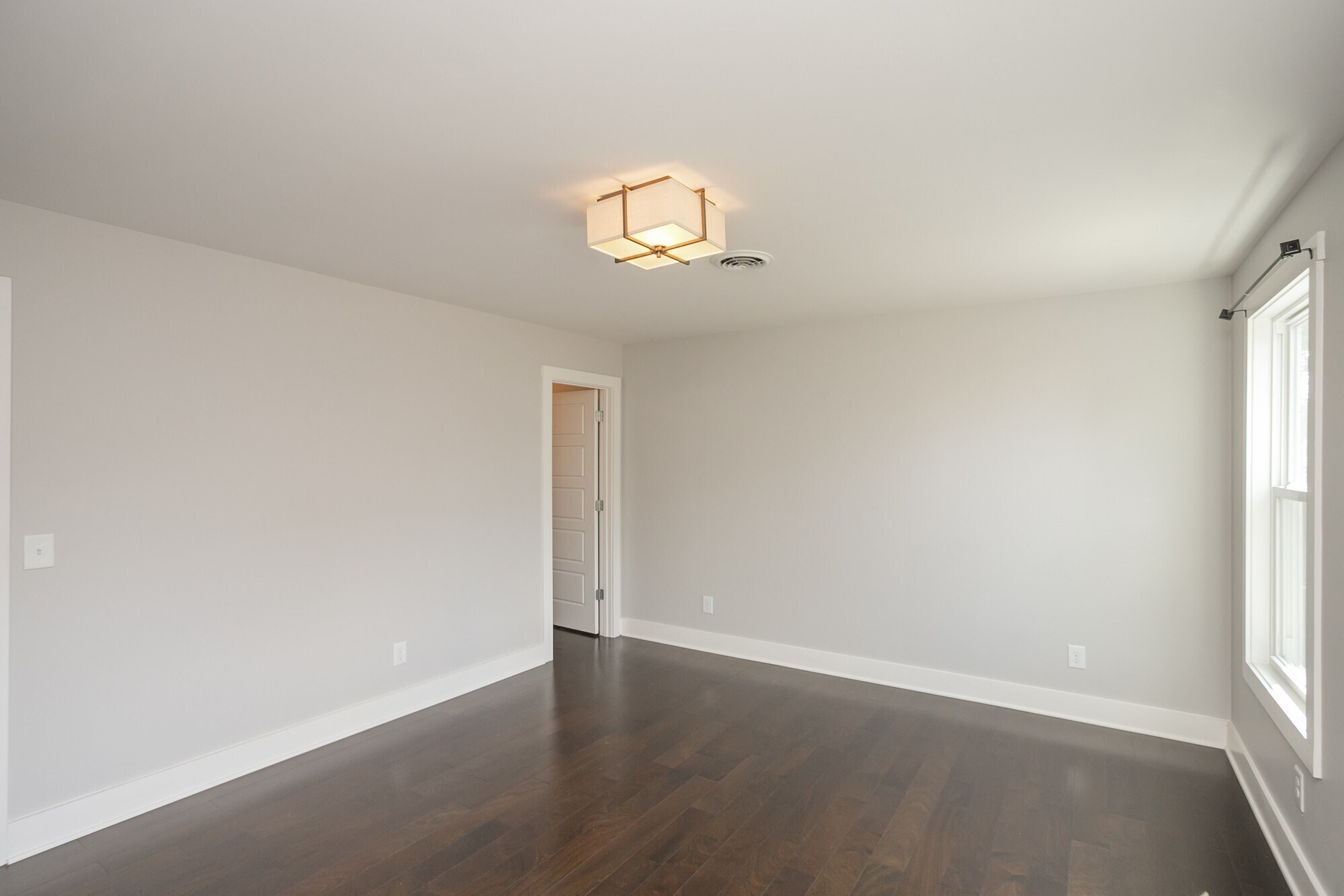 Building Photo - 1723 4th Ave N