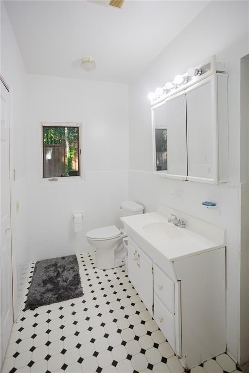 Building Photo - 3730 NW 37th Terrace