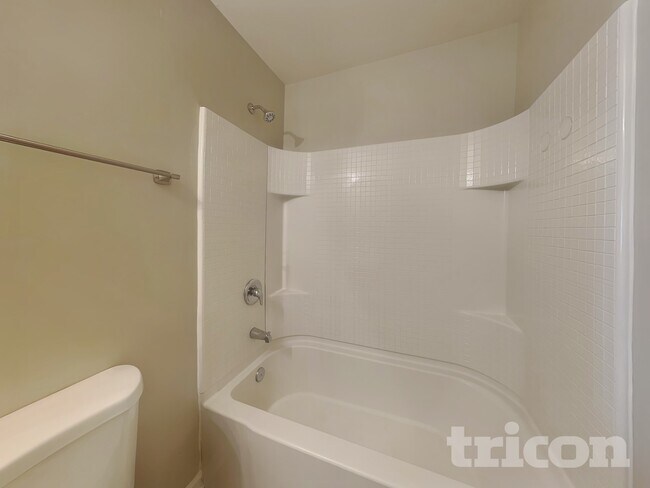 Building Photo - 1031 Fulman Rd