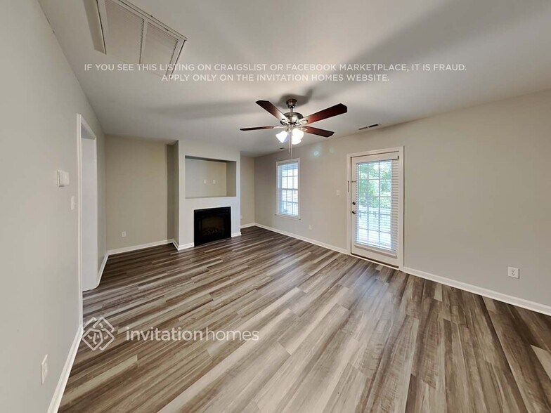 Building Photo - 406 Whitehall Ct