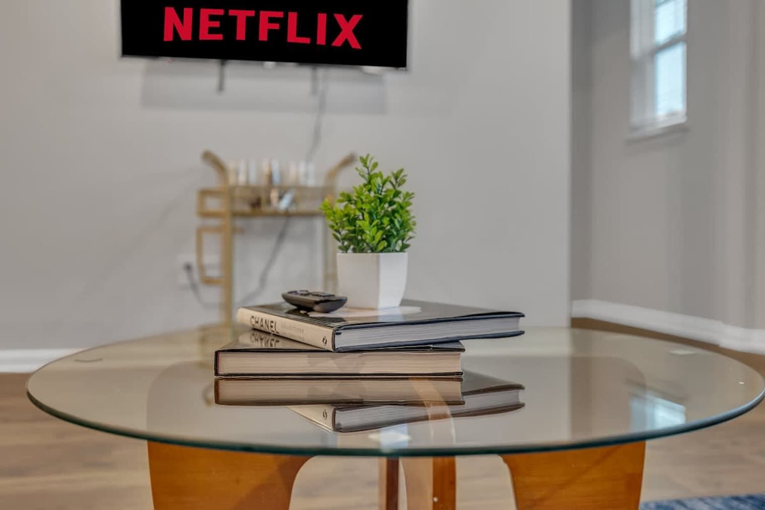 Building Photo - 2804 Saltaire Ave