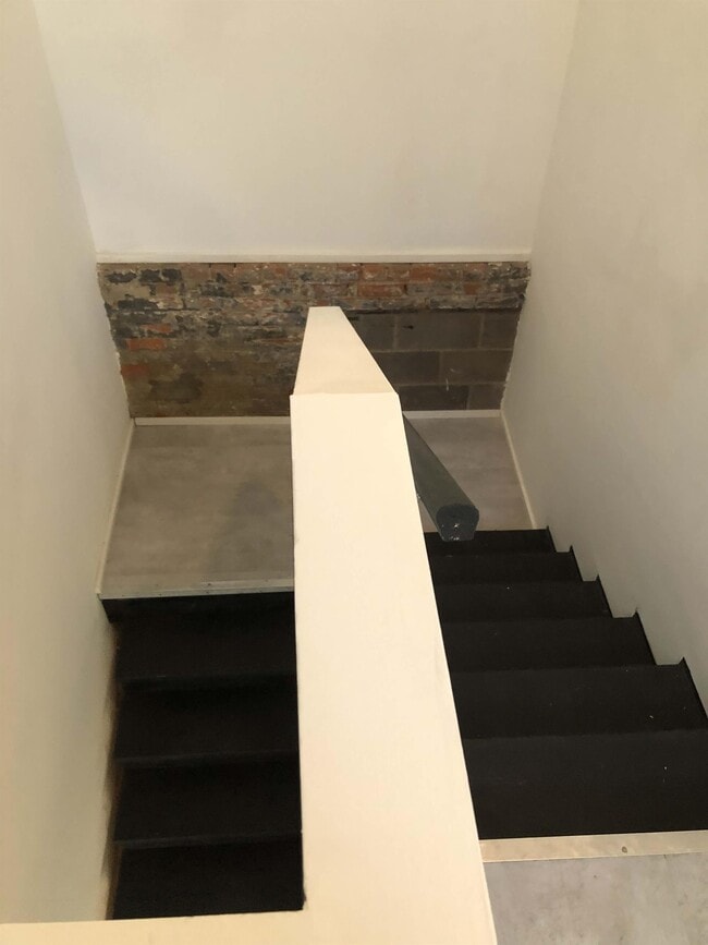 Building Photo - 1429 Elm St