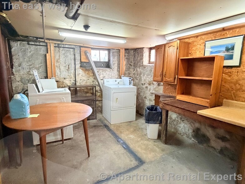 Building Photo - 15 East St