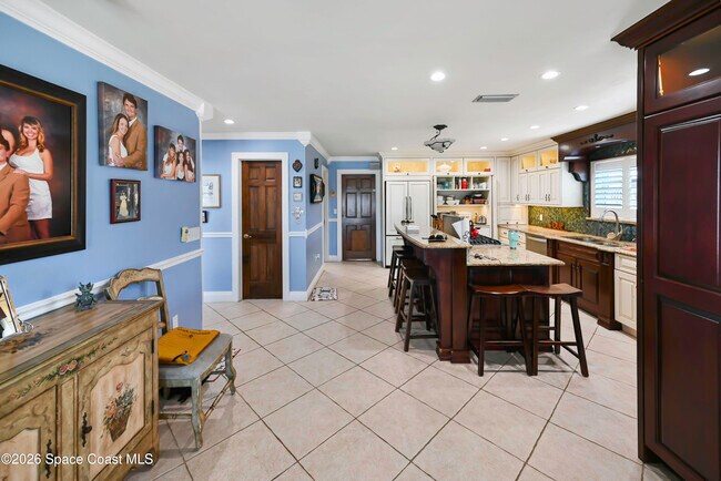 Building Photo - 2230 Sykes Creek Dr